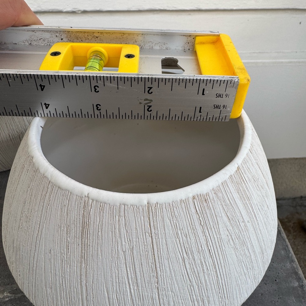 Modern White Textured Vase - Picture 3 of 5